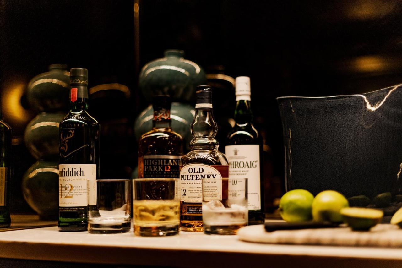 Leighton House - Boutique Guesthouse Bath Bagian luar foto Single malt Scotch whisky