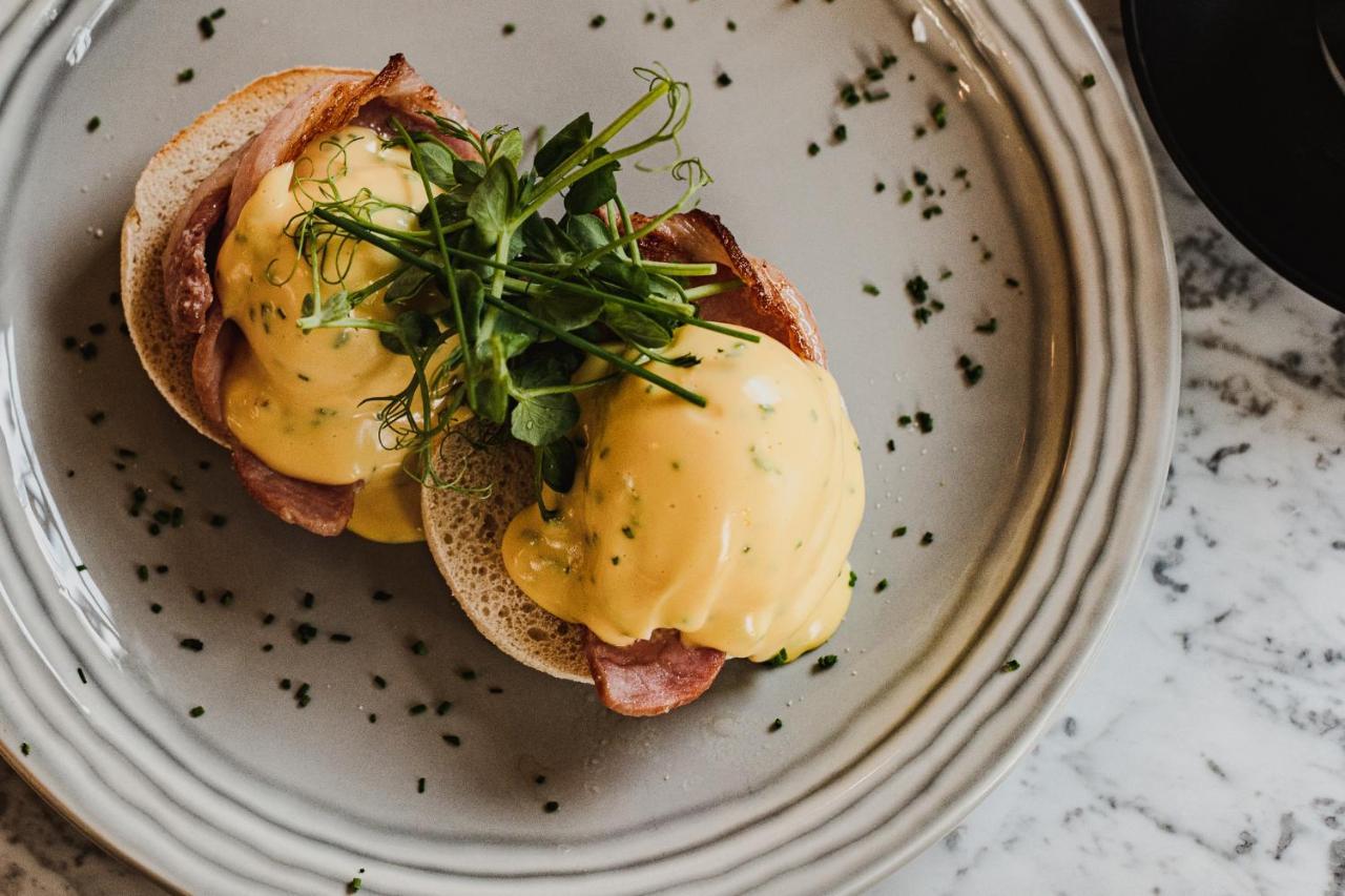 Leighton House - Boutique Guesthouse Bath Bagian luar foto Eggs Benedict