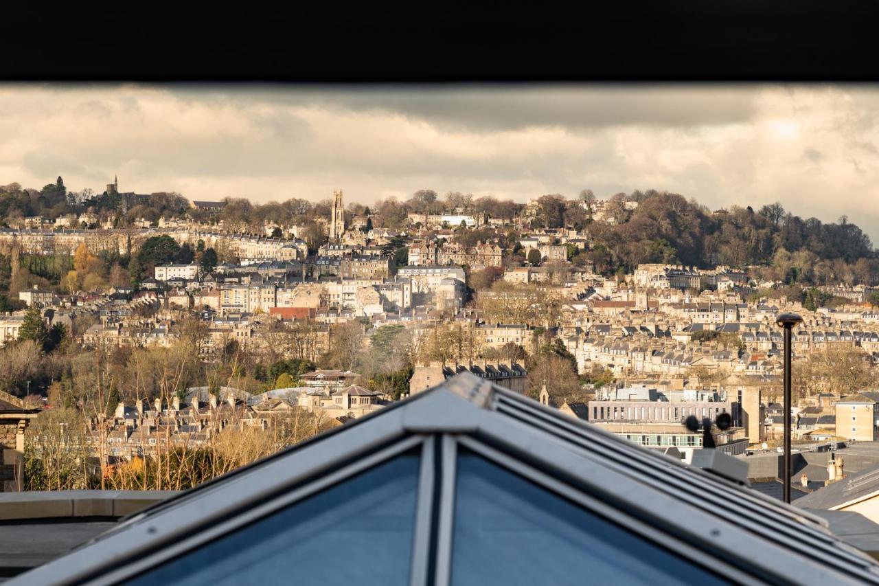 Leighton House - Boutique Guesthouse Bath Bagian luar foto View of Bath from the Bath and Wells Cathedral