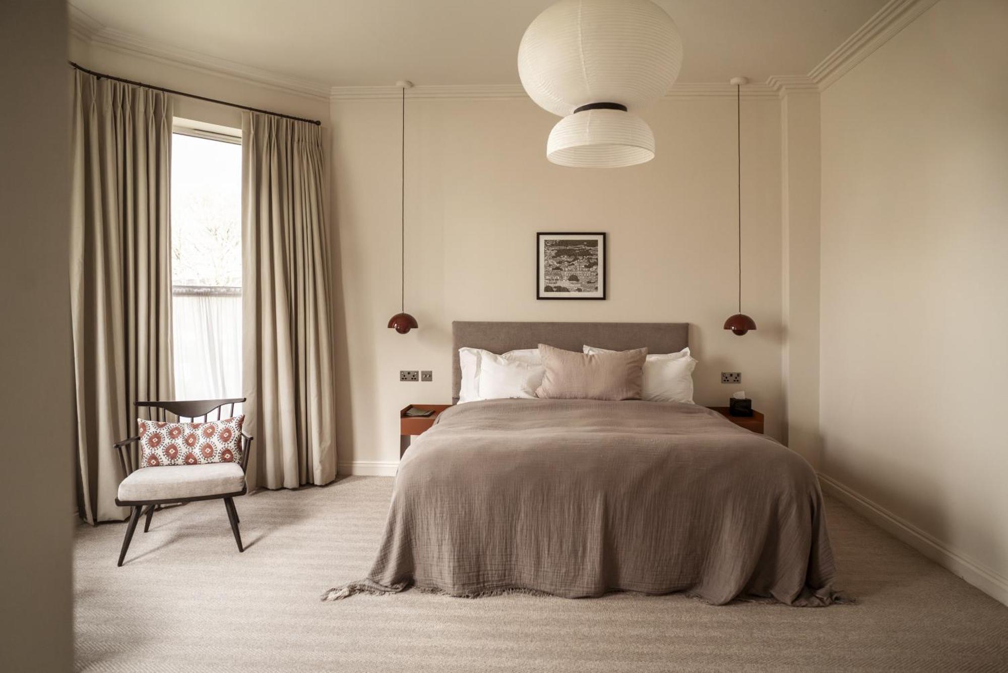 Leighton House - Boutique Guesthouse Bath Bagian luar foto A bedroom at the hotel