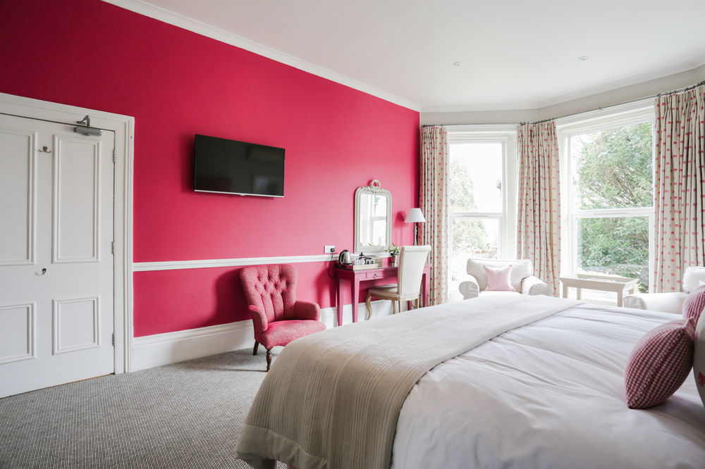 Leighton House - Boutique Guesthouse Bath Bagian luar foto A bedroom at The Old Swan